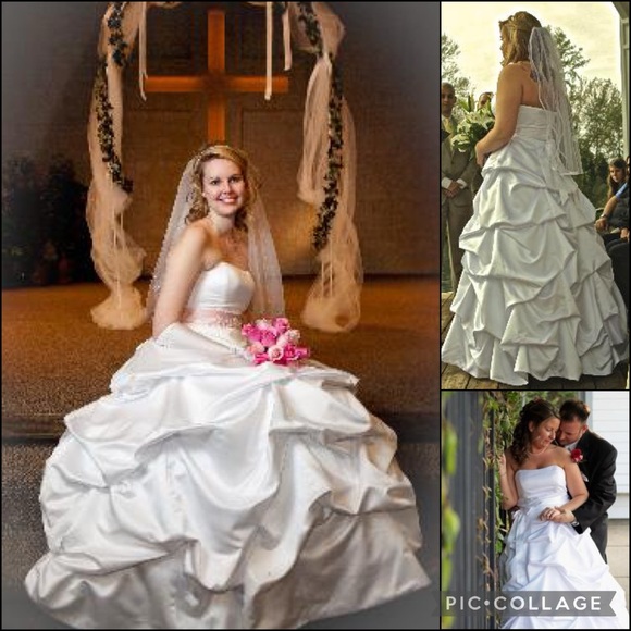 David’s Bridal White Satin Tiered Ruched Pin-tuck Ruffle Wedding Dress Gown - Picture 2 of 16